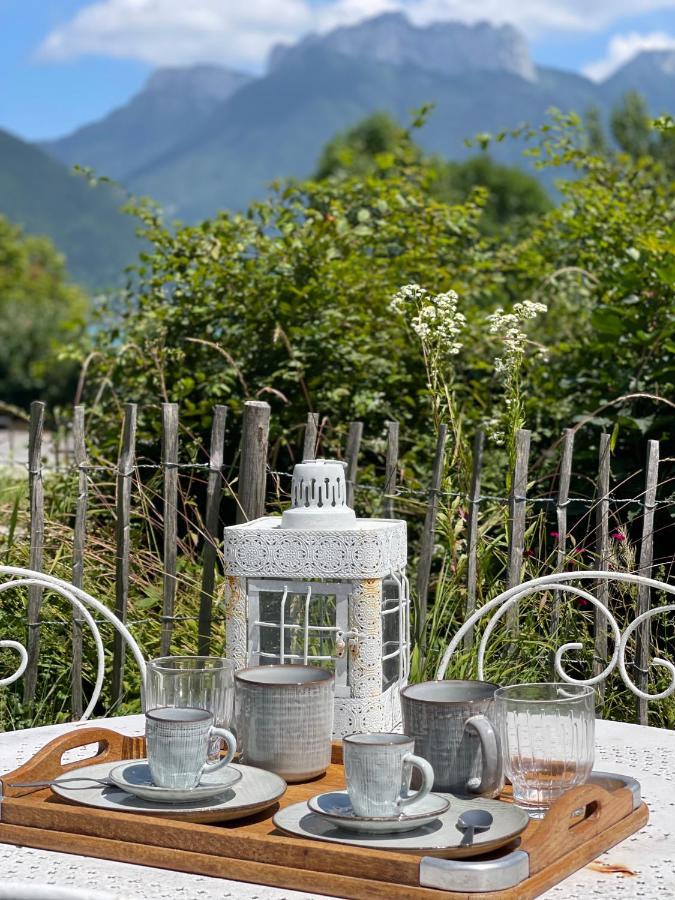 Le Chalet De La Plage Sévrier Eksteriør billede