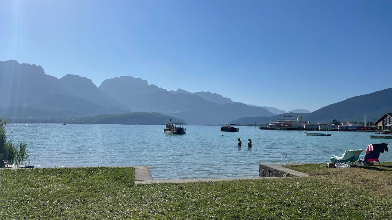 Le Chalet De La Plage Sévrier Eksteriør billede