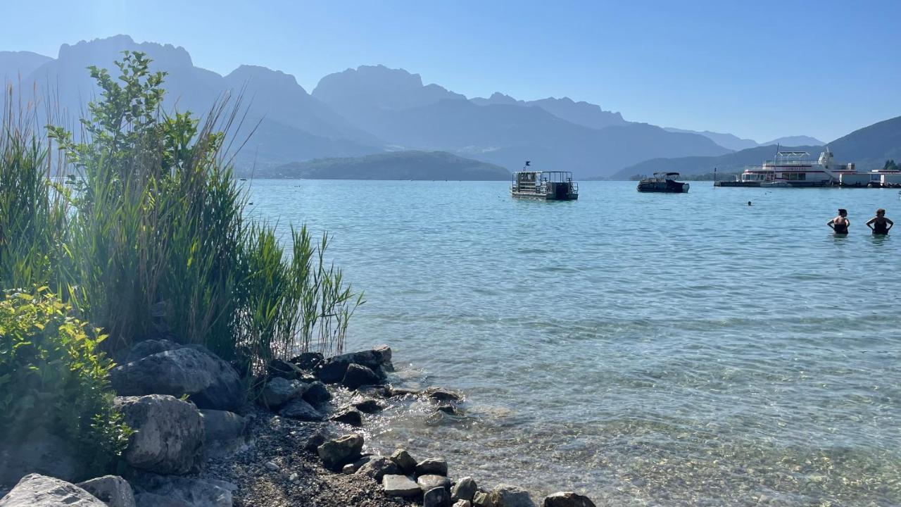 Le Chalet De La Plage Sévrier Eksteriør billede