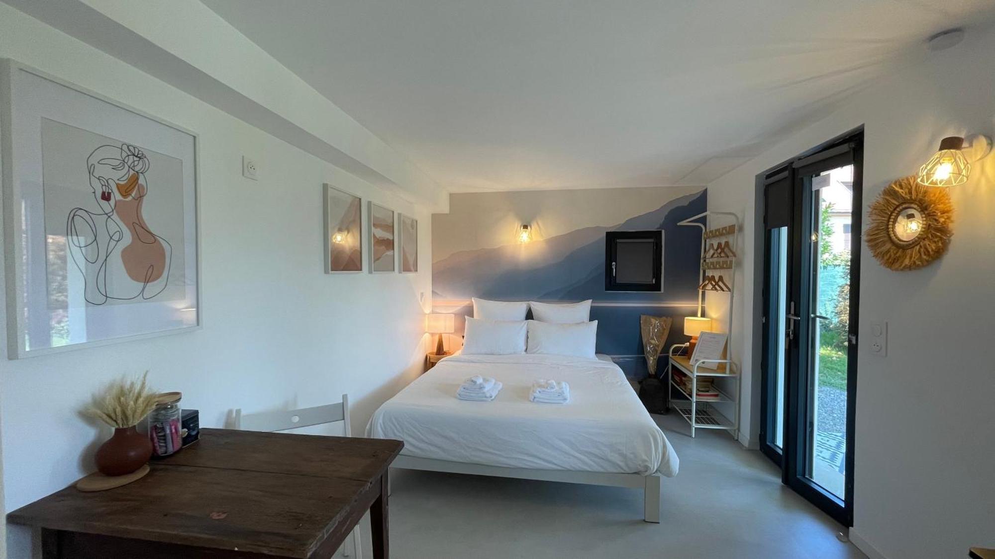 Le Chalet De La Plage Sévrier Eksteriør billede